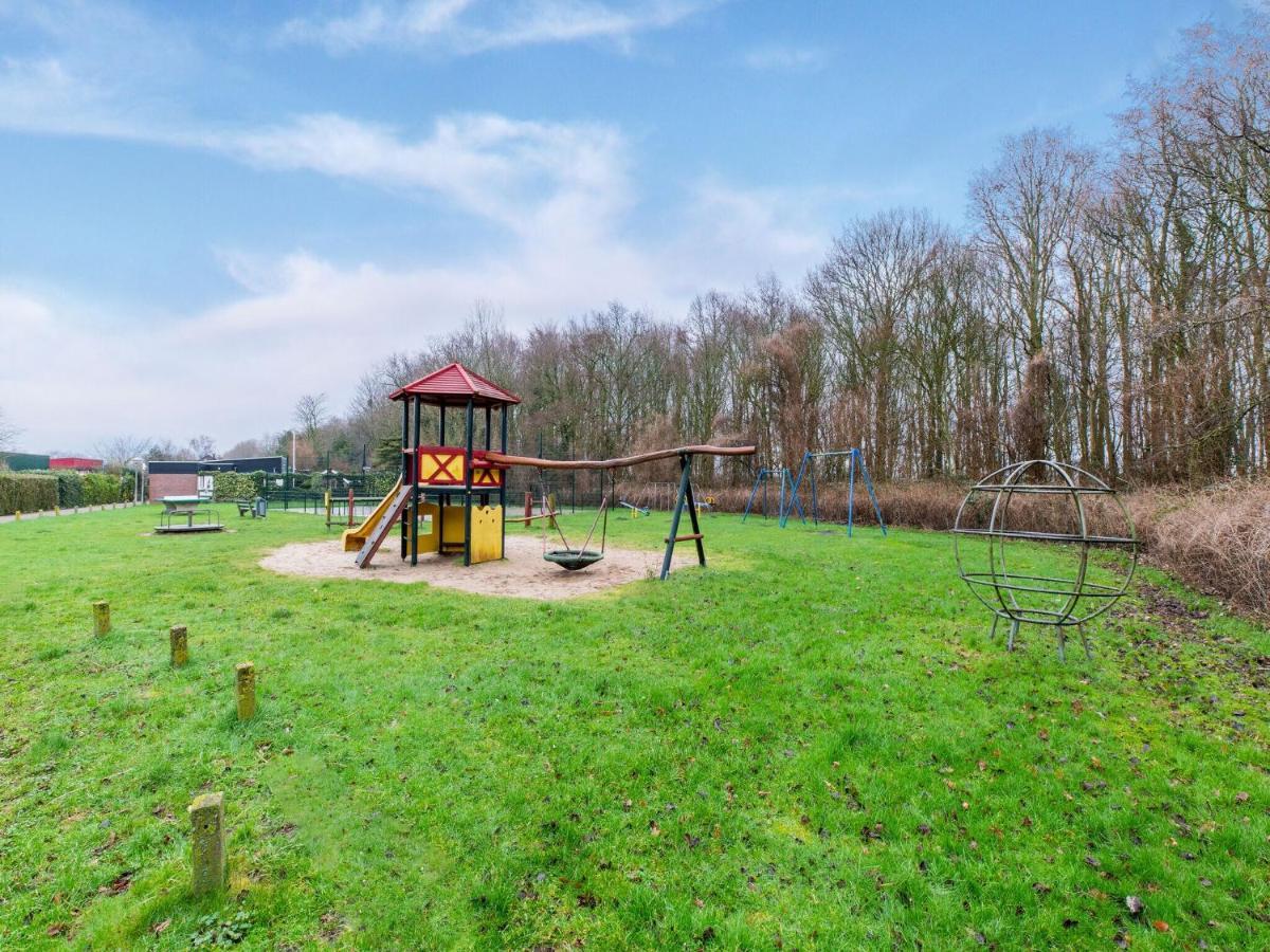 Endearing Holiday Home In Noordwijkerhout With Garden Bbq Luaran gambar